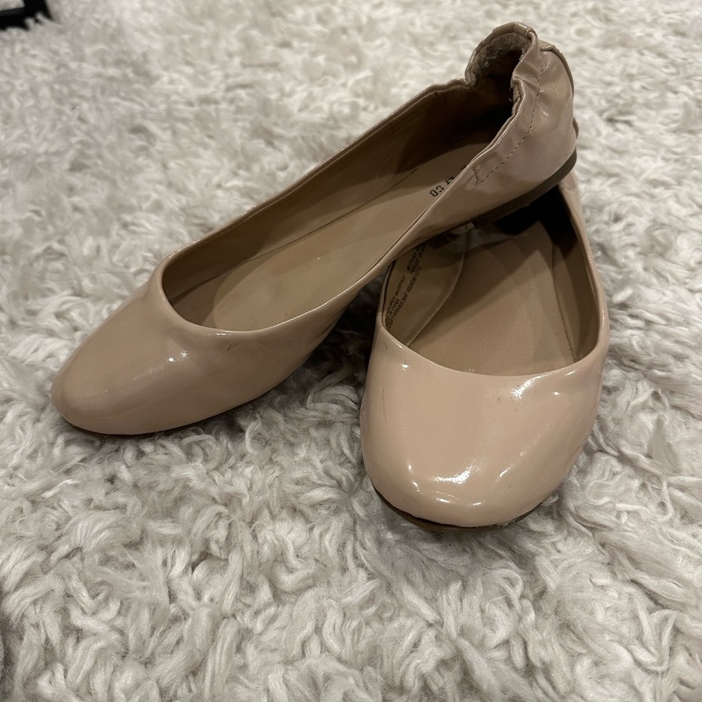 Mossimo Supply Co Nude Ballet Flats Size 9